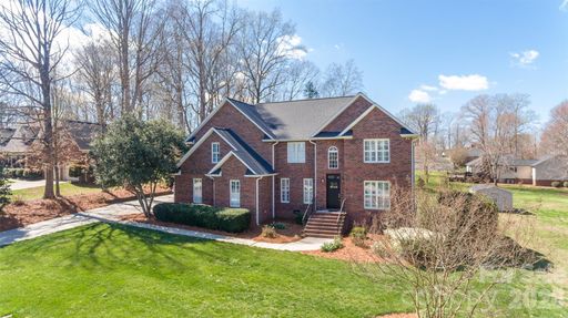1409 Merrimont Avenue sold home in Deerwood Park, Kings Mountain, NC