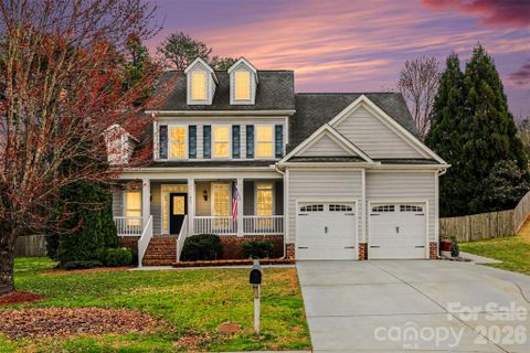 407 Oak Forest Lane sold home in Oakview Commons, Salisbury, NC