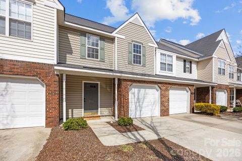 9512 Elizabeth Townes Lane sold home in Elizabeth Townes, Charlotte, NC