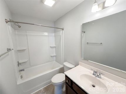 8004 Camden Crossing sold home in River Falls, Lowell, NC