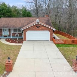 109 Eagle Rock Trail