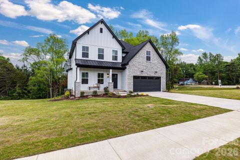 3000 Swallowtail Lane sold home in Monarch Meadows, Kannapolis, NC