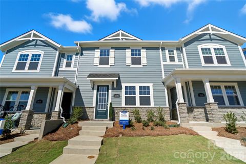 2582 Selbourne Drive