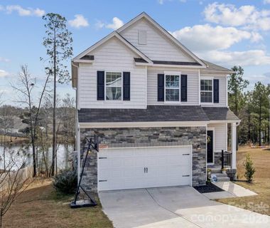 221 Shadowbrook Way active home in Friendship Hill Farms, Camden, SC