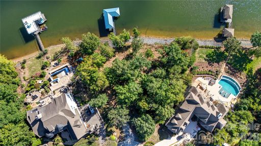 3708 Rivergrass Lane active home in Handsmill On Lake Wylie, York, SC
