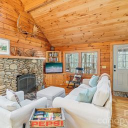 307 Roaring Creek Lane