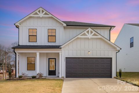 105 Silverwood Court