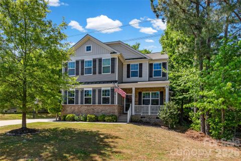 252 Hydrangea Drive active home in Somerset At Autumn Cove, Clover, SC