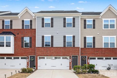 2625 Grantham Place Drive