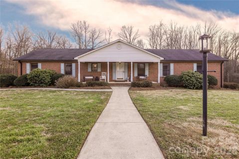 601 Azalea Lane sold home in Western Hills, China Grove, NC