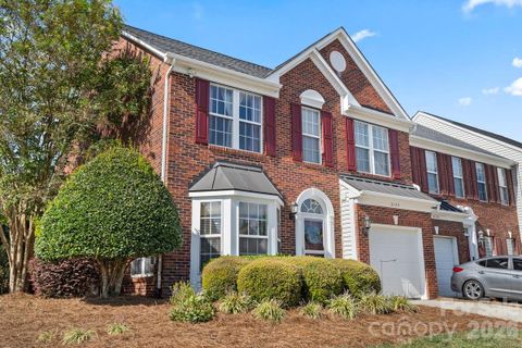 Homes in Holly Park, Indian Trail