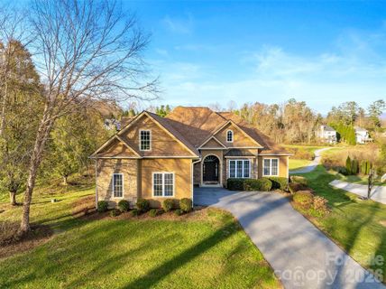 160 Fairway Falls Road