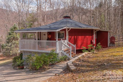 500 Apple Tree Court