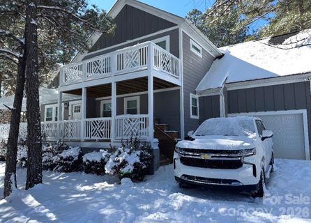 5111 Stockbridge Drive