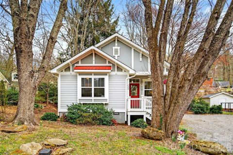 726 Rhododendron Avenue sold home in Lakewood, Black Mountain, NC