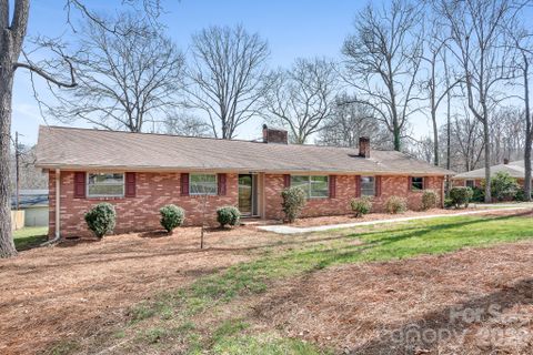 183 Kingsway Circle