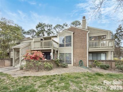 1600 Sharon Road