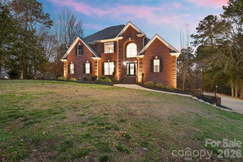 2104 Brandt Road sold home in Mariners Watch Cove, York, SC