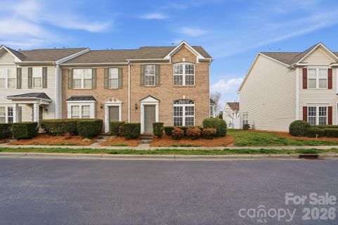 4723 Forestridge Commons Drive sold home in Prosperity Ridge, Charlotte, NC
