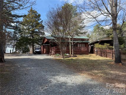 102 Doe Court G76 active home in Twin Harbor, Mount Gilead, NC