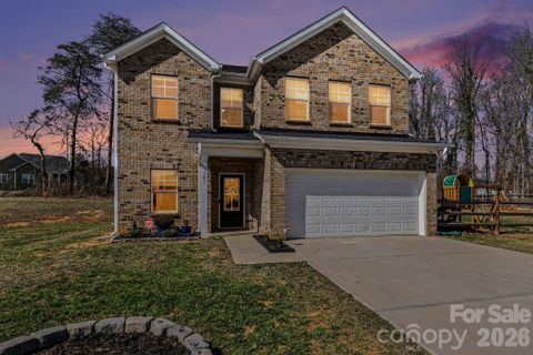 101 Rocklyn Lane active home in Granite Commons, Salisbury, NC