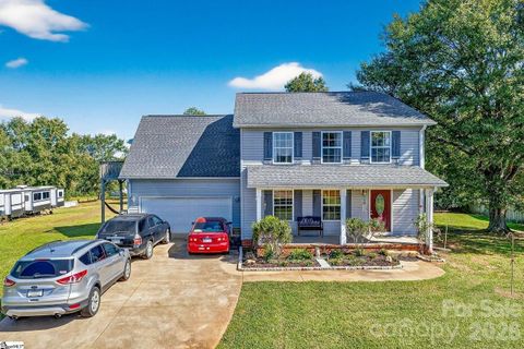 214 Cooleys Crest Lane sold home in Lake Cooley Landing, Inman, SC