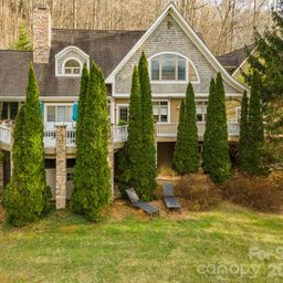 11 Hearthstone Drive