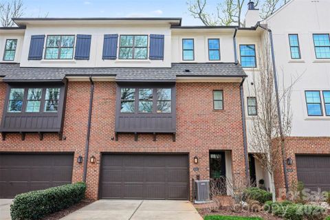 3030 Fairview Villa Court sold home in Southpark City Homes, Charlotte, NC