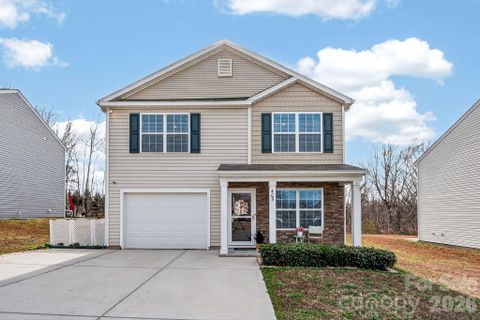 405 Bennington Drive pending home in Bennington Creek, Stanley, NC