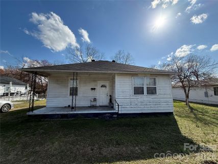 2355 Myrtle Avenue sold home in Textiles Inc Myrtle Mill, Gastonia, NC