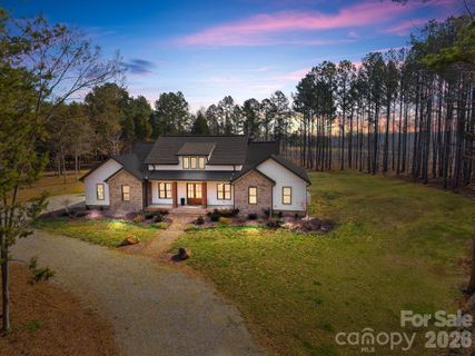 465 Baxx Drive