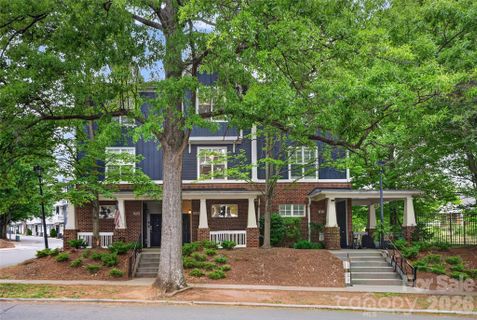 1508 Walnut View Drive active home in Wesley Heights, Charlotte, NC