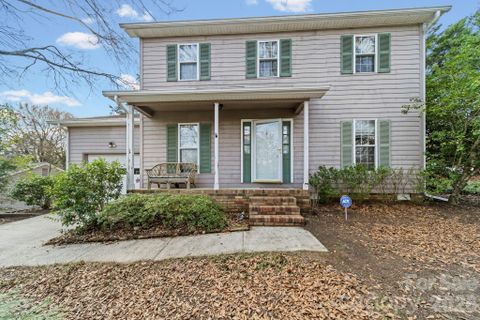 10204 Camelback Circle sold home in Park Ridge, Charlotte, NC