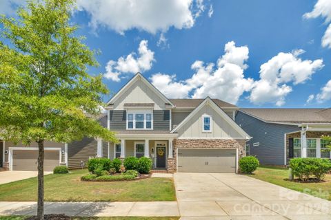 2009 Burton Point Court active home in Millbridge, Waxhaw, NC