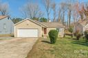 7015 Hunters Glen Drive sold home in Charlotte, SC