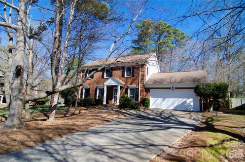 406 Port Royal Drive sold home in Sardis Plantation, Matthews, NC