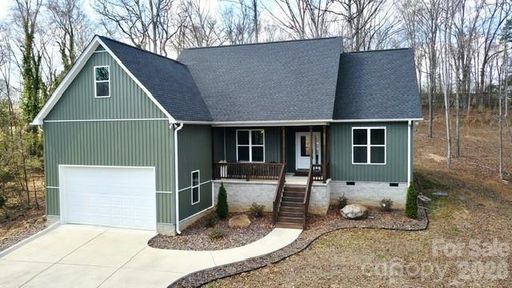 472 Oak Road
