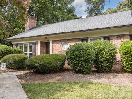 2039 Union Road