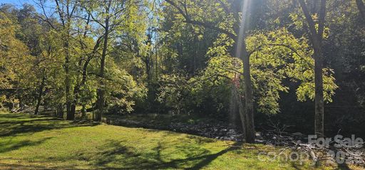 00 Crist View Drive active home in River Highlands At Madison Crs, Marshall, NC