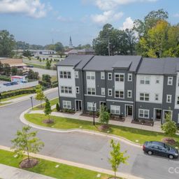 2025 Evolve Way