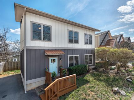 4 Grinnell Street active home in West End Village, Asheville, NC