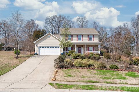 12205 Westbury Glen Court sold home in Withrow Downs, Charlotte, NC