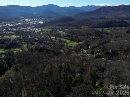 1165 Scenic Circle pending home in Little Mountain, Waynesville, NC