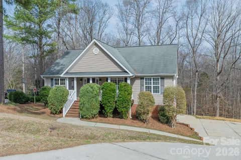 441 Carriage Lane
