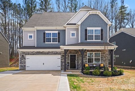 310 Hamptons Cove Road active home in Falls Cove At Lake Norman, Troutman, NC