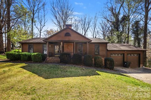 109 Old Bridge Court sold home in Saddlewood, Gastonia, NC