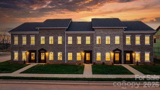 2117 24th Street Lane