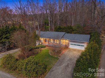65 Westend Circle