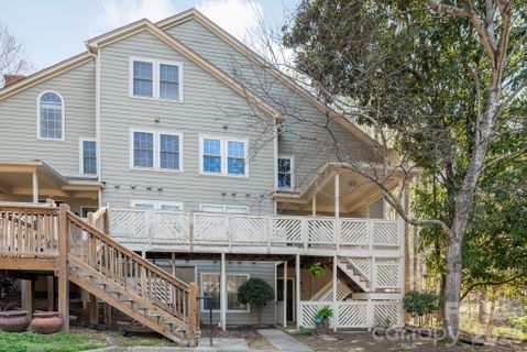6039 Gray Gate Lane