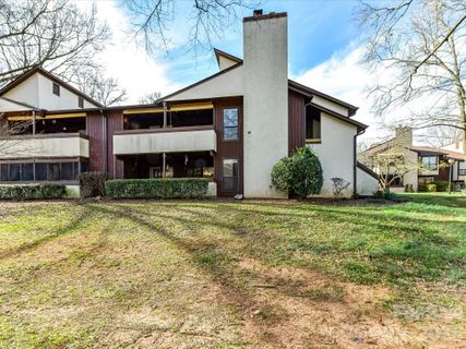 7304 Winery Lane